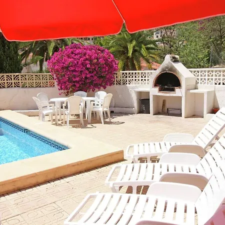 Detached Villa With Private Swimming Pool In Calpe For Families And Groups *